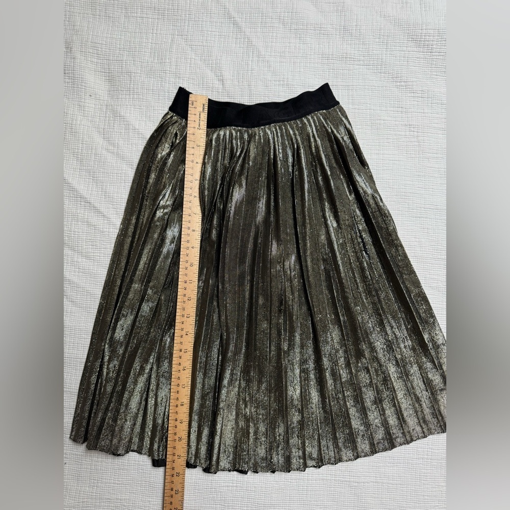 KARL LAGERFELD KIDS Metallic Skirt Size 8 - Picture 4 of 5